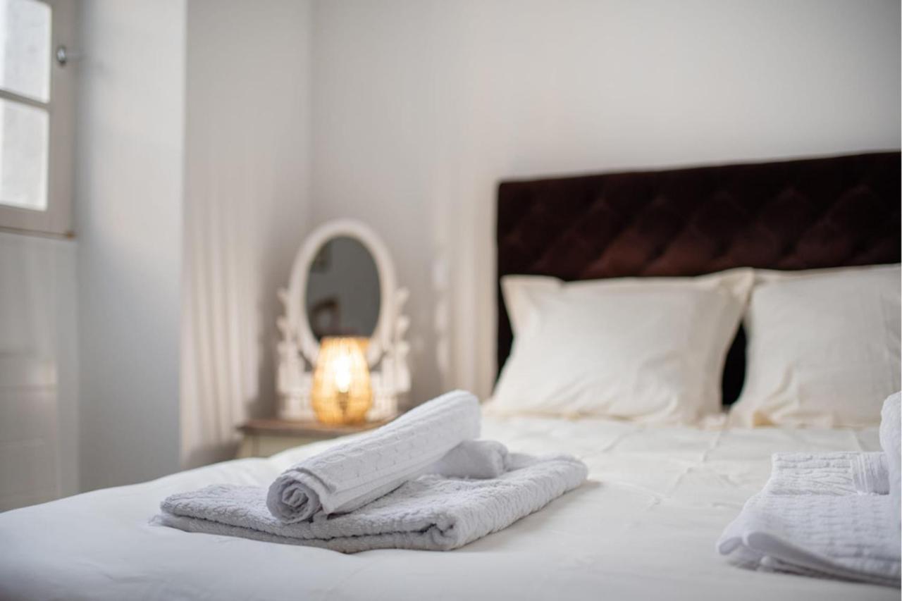 Bright Spacious Well-Equipped Apartment カルカソンヌ エクステリア 写真